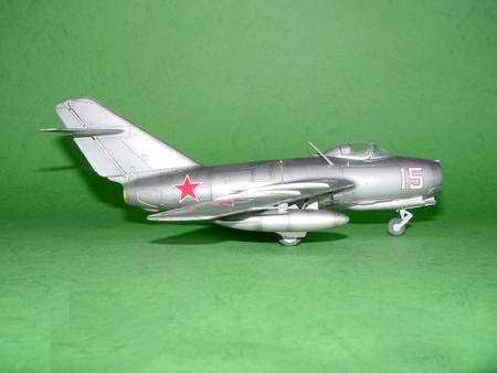 1/48 Mikoyan-Gurevich MiG-15 bis Fagot-B