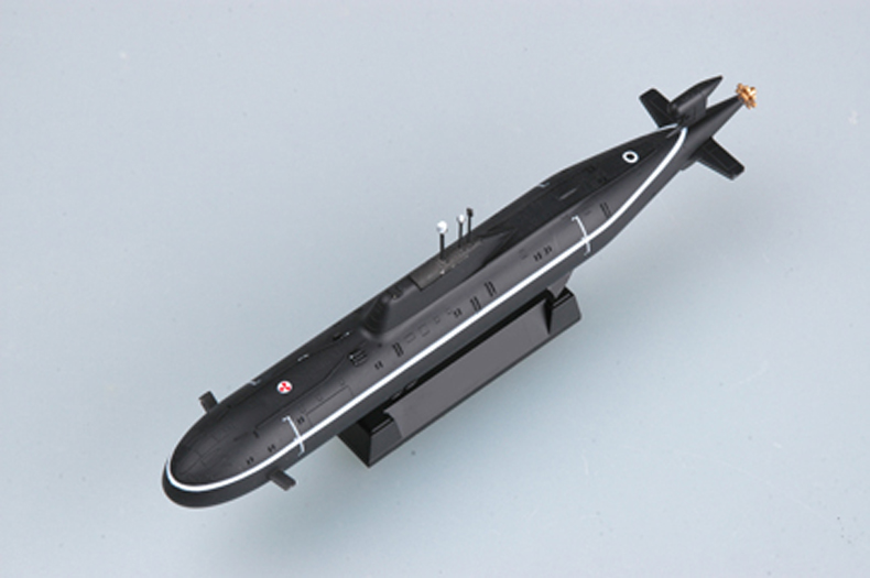 1/700 Russian Navy Akula class attack submarine
