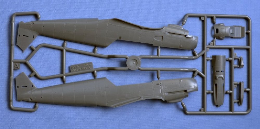 1/48 Messerschmitt Bf 109 E-1 German WWII Fighter