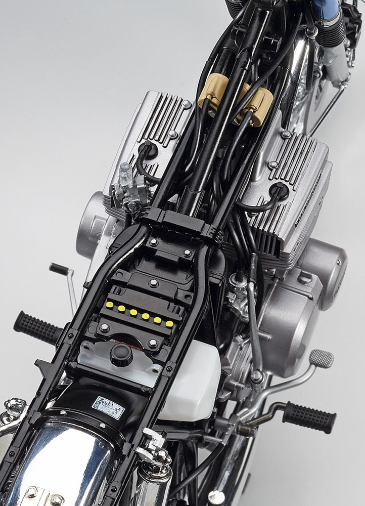 1/12 Suzuki GT380B