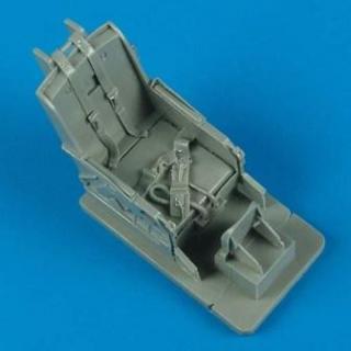 1/32 F-86 ejection seat with safety belts