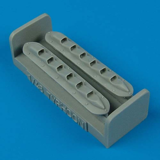 1/48 Hawker Typhoon exhaust (TRUMPETER)